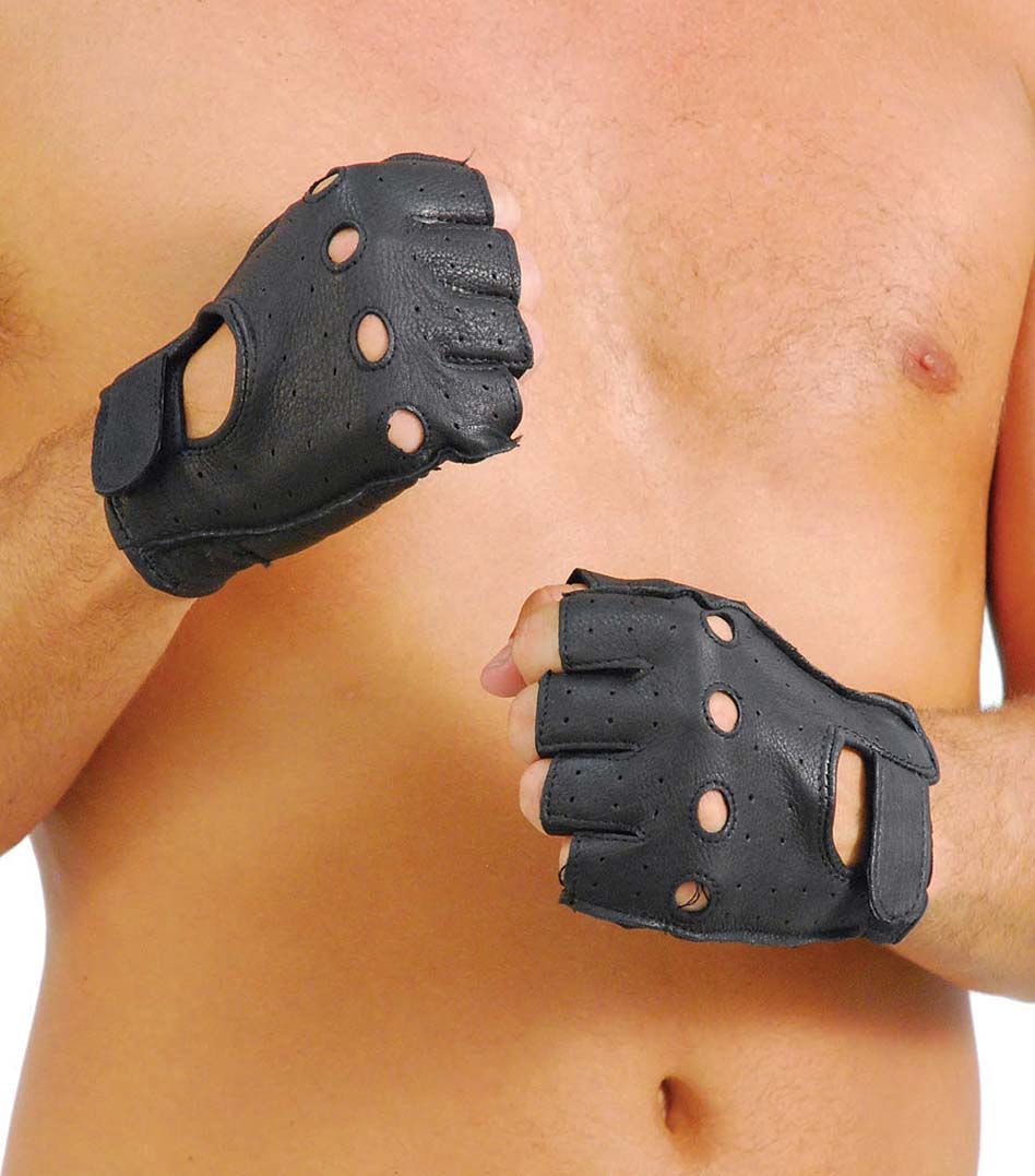 biker wearing fingerless leather gloves with venting