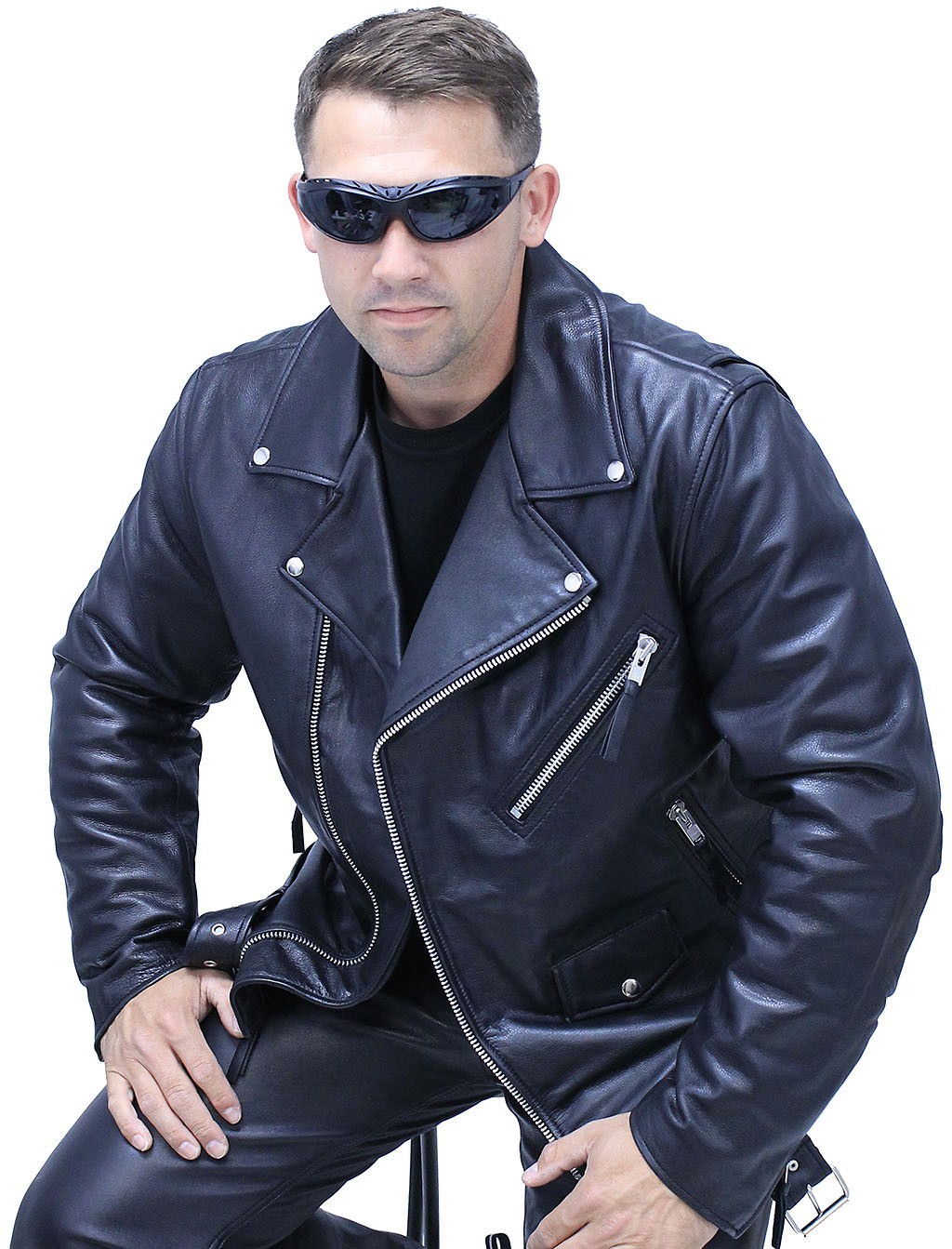 Men's classic leather motorcycle jacket